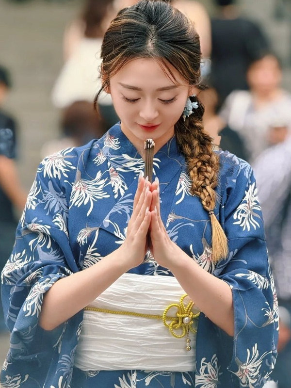 New Traditional Japanese Kimon - Photography Online 评论和价格